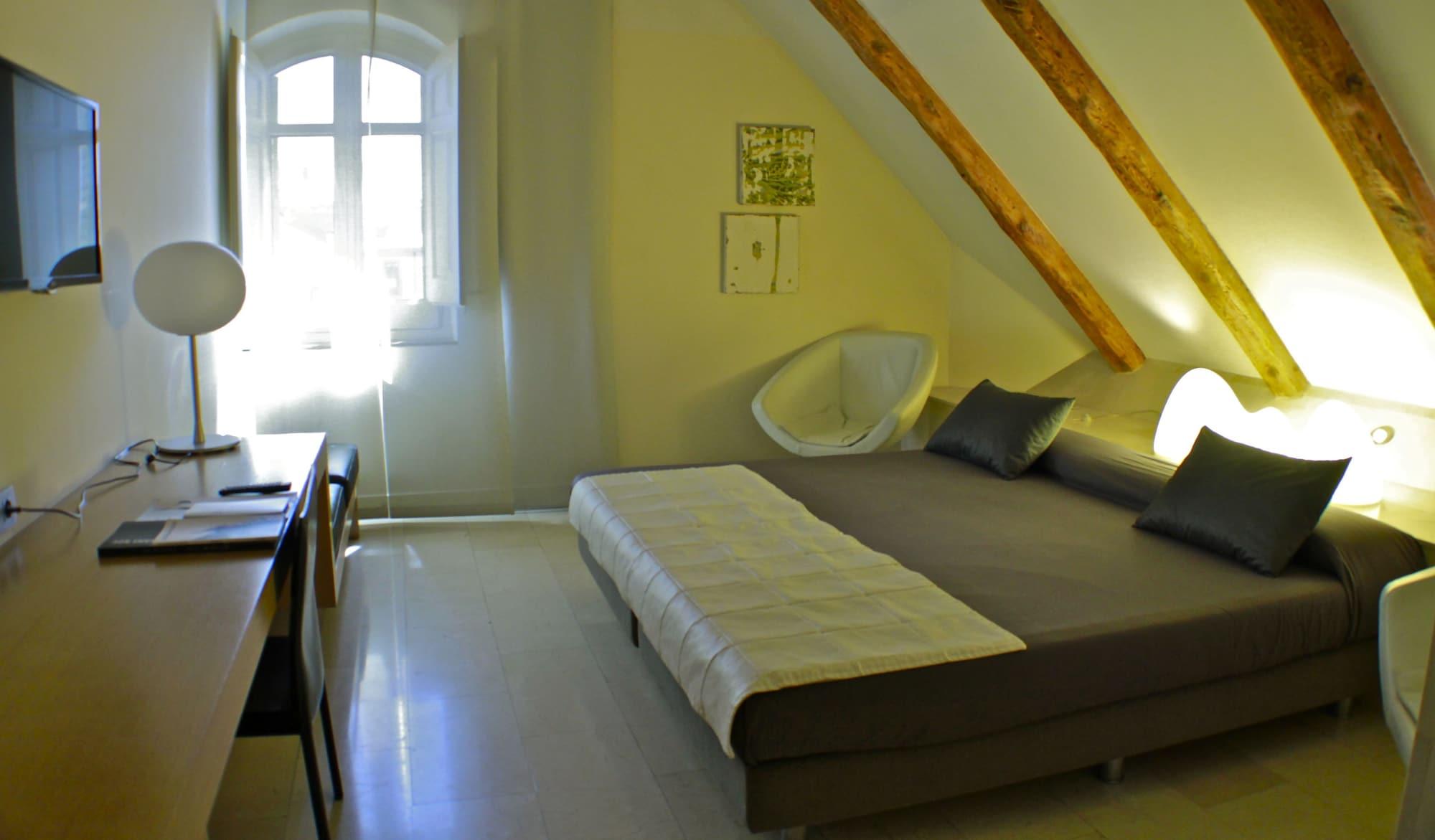 Hotel Sant Roc Солсона Екстериор снимка