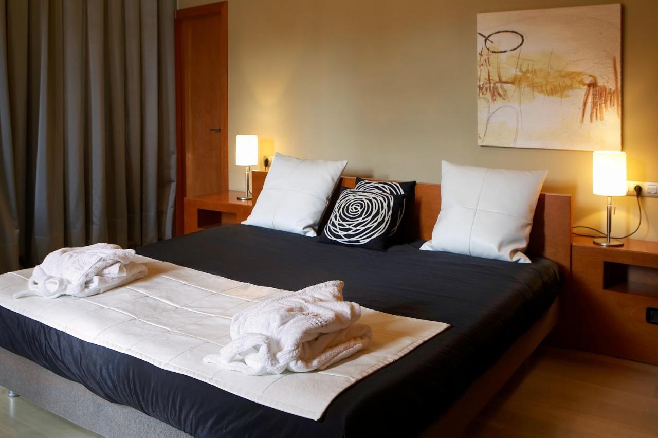 Hotel Sant Roc Солсона Екстериор снимка