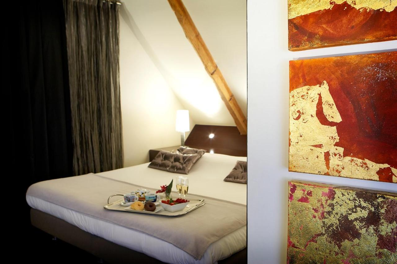 Hotel Sant Roc Солсона Екстериор снимка